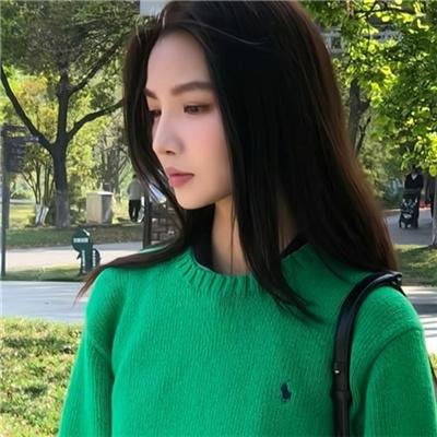 他的模样